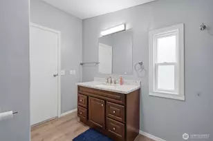 28602 75th Ave S, Roy, WA 98580 - Photo 17