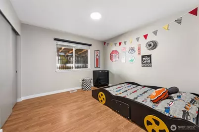 15633 Parkview Drive SE, Yelm, WA 98597 - Photo 21