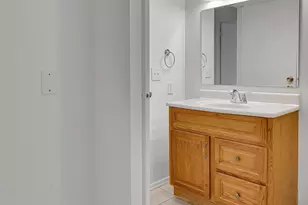 18425 NE 95th St, Redmond, WA 98052 - Photo 21