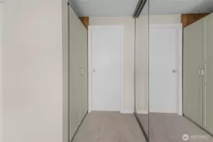 1301 S Puget Dr, Renton, WA 98055 - Photo 17