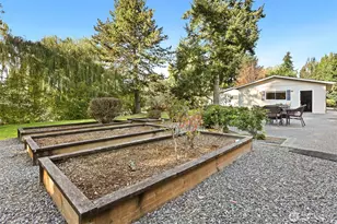 922 240th Pl SW, Bothell, WA 98021 - Photo 29