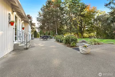 922 240th Place SW, Bothell, WA 98021 - Photo 27