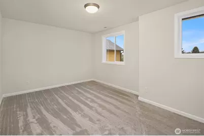 2112 SW 103rd Place, Seattle, WA 98146 - Photo 21