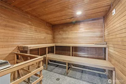 2929 1st Avenue #201, Seattle, WA 98121 - Photo 27