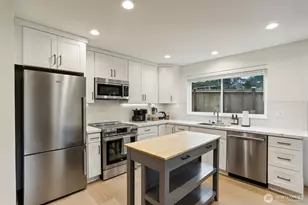 2644 34th Ave W, Seattle, WA 98199 - Photo 11