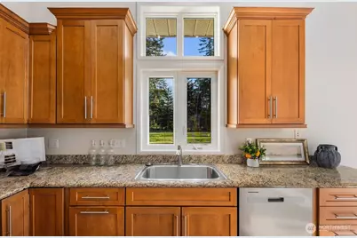 29925 159th Lane SE, Kent, WA 98042 - Photo 15