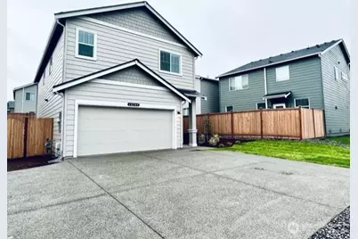 18702 108th Avenue E, Puyallup, WA 98374 - Photo 1