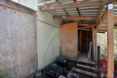 210 Bellicum Road, Morton, WA 98356 - Photo 9