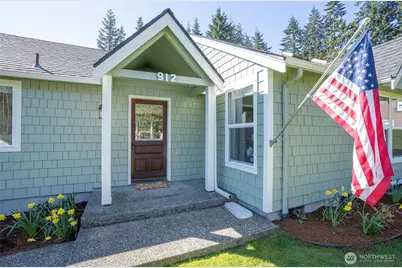 912 125th Street Ct NW, Gig Harbor, WA 98332 - Photo 3