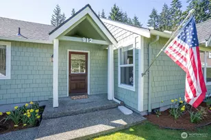 912 125th St Ct NW, Gig Harbor, WA 98332 - Photo 3