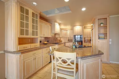 505 Green Island Way, Camano Island, WA 98282 - Photo 15