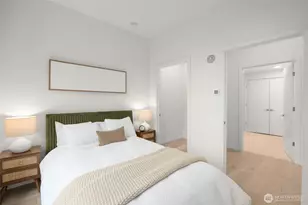 999 110th Ave NE, Bellevue, WA 98004 - Photo 7