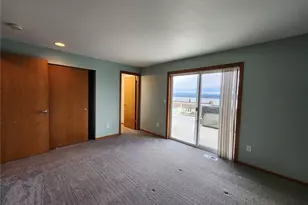 2919 Viewmont Pl, Camano Island, WA 98282 - Photo 9