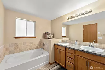 35005 96th Avenue S, Roy, WA 98580 - Photo 15