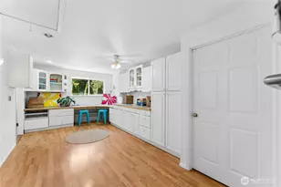 14321 Duryea Ln S, Tacoma, WA 98444 - Photo 19