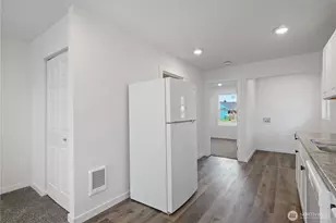 285 20th Ave, Longview, WA 98632 - Photo 17