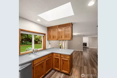 9205 34th Street E, Edgewood, WA 98371 - Photo 13