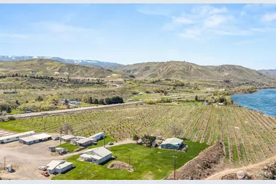 2988 Malaga Alcoa Highway, Malaga, WA 98828 - Photo 7