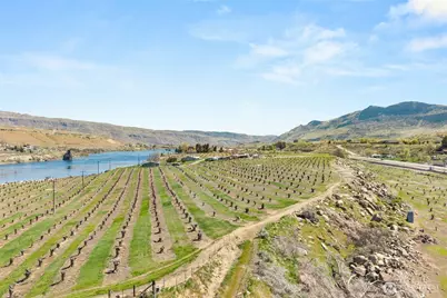 2988 Malaga Alcoa Highway, Malaga, WA 98828 - Photo 5