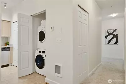 18930 Bothell Everett Highway #E103, Bothell, WA 98012 - Photo 19