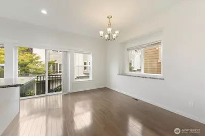 12722 35th Ave  House D NE, Seattle, WA 98125 - Photo 7