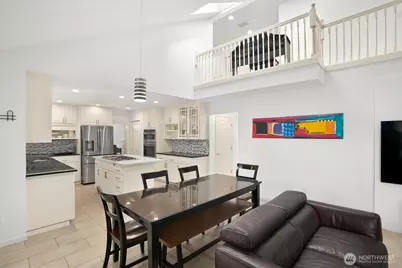 18451 NW Village Park Drive, Issaquah, WA 98027 - Photo 9