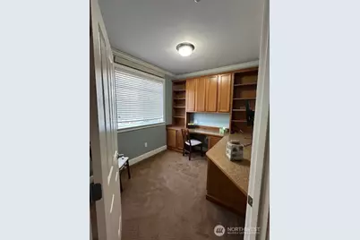 23943 NE 115th Lane #204, Redmond, WA 98053 - Photo 15