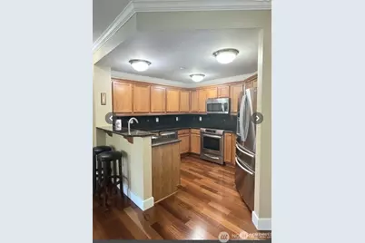 23943 NE 115th Lane #204, Redmond, WA 98053 - Photo 7