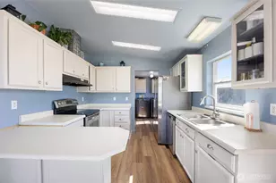 403 Hilltop Dr, Ephrata, WA 98823 - Photo 15