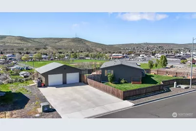 403 Hilltop Drive, Ephrata, WA 98823 - Photo 3