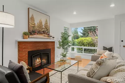 11007 Alton Avenue NE, Seattle, WA 98125 - Photo 7