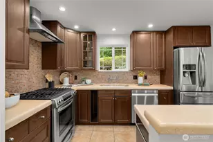 11007 Alton Ave NE, Seattle, WA 98125 - Photo 11