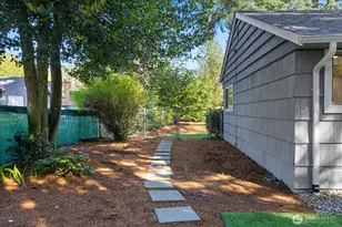 17219 Midvale Ave N, Shoreline, WA 98133 - Photo 31