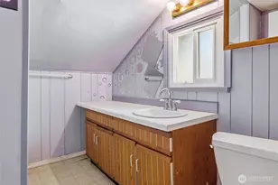 11653 Glendale Way S, Seattle, WA 98168 - Photo 25