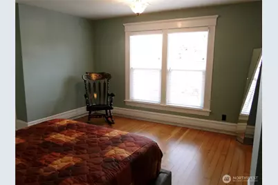 1921 44 Avenue SW, Seattle, WA 98116 - Photo 25