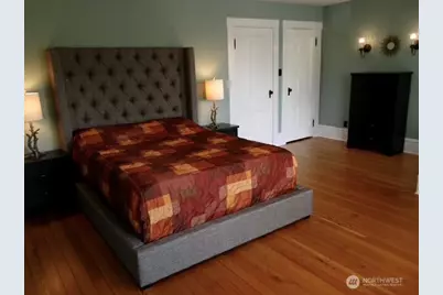 1921 44 Avenue SW, Seattle, WA 98116 - Photo 7