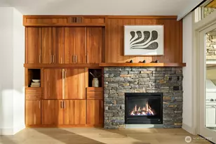 4309 E Lake Sammamish Pkwy SE, Issaquah, WA 98029 - Photo 9