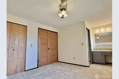 1305 Hollis Street, Bremerton, WA 98310 - Photo 11