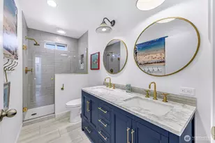 2402 Sunlight Beach Rd, Clinton, WA 98236 - Photo 23