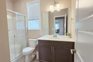 12911 Emerld Ridge Blvd E, Puyallup, WA 98374 - Photo 9