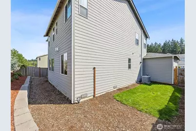 12911 Emerld Ridge Boulevard E, Puyallup, WA 98374 - Photo 27