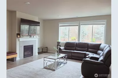 12911 Emerld Ridge Boulevard E, Puyallup, WA 98374 - Photo 7