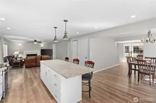 10510 200th Ave Ct E, Bonney Lake, WA 98391 - Photo 7