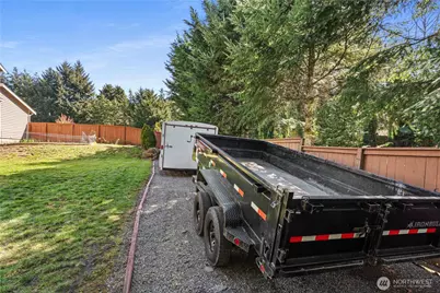 10510 200th Avenue Ct E, Bonney Lake, WA 98391 - Photo 33