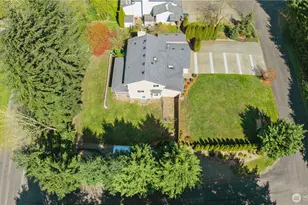 10510 200th Ave Ct E, Bonney Lake, WA 98391 - Photo 3