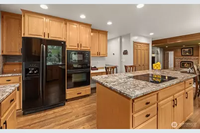 5920 228th Avenue NE, Redmond, WA 98053 - Photo 11