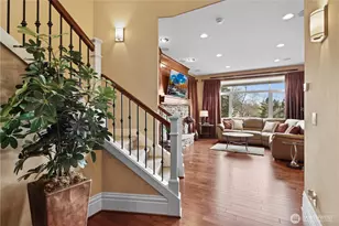 2262 NW Fall Line Ln, Issaquah, WA 98027 - Photo 3