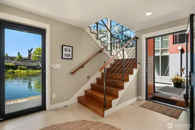 2821 Fairview Avenue E #5, Seattle, WA 98102 - Photo 5