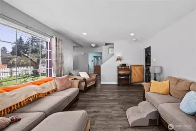 810 98th Street S, Tacoma, WA 98501 - Photo 11