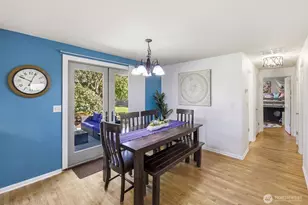 8554 NE 137th Pl, Kirkland, WA 98034 - Photo 9